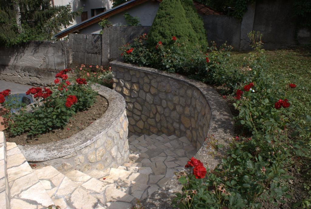 Hostel Jedvaj Krapina Szoba fotó